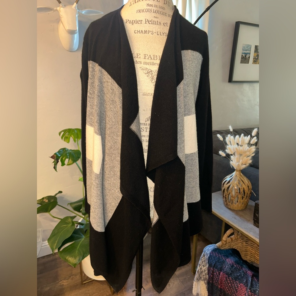 Nordstrom Black and Gray Open Cardigan 100% cashmere